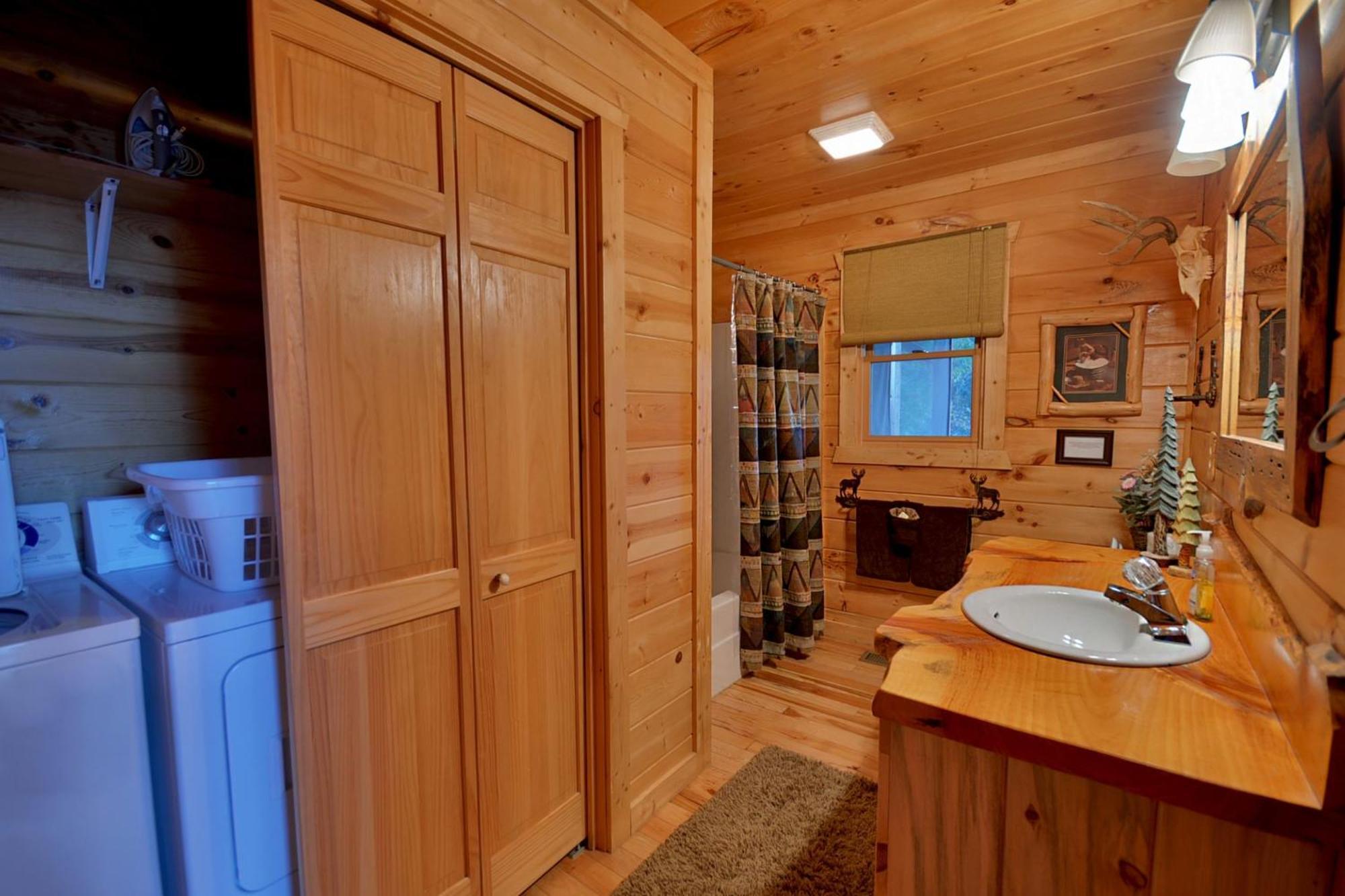 The View Sweeping Mountain Views Gas Fireplace Game Room Hot Tub Blue Ridge Extérieur photo