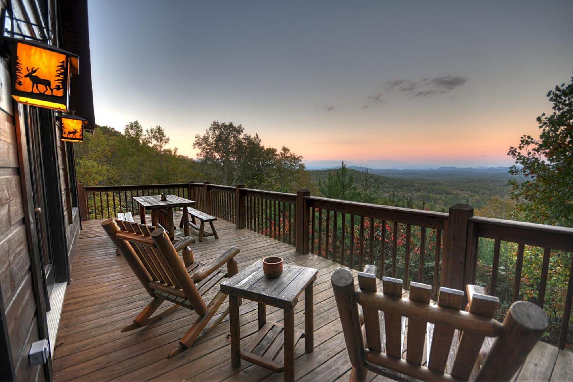 The View Sweeping Mountain Views Gas Fireplace Game Room Hot Tub Blue Ridge Extérieur photo