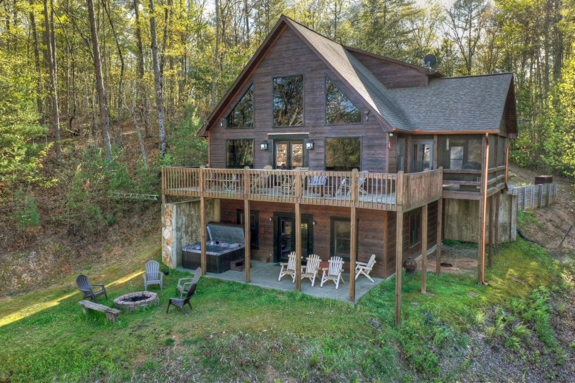 The View Sweeping Mountain Views Gas Fireplace Game Room Hot Tub Blue Ridge Extérieur photo